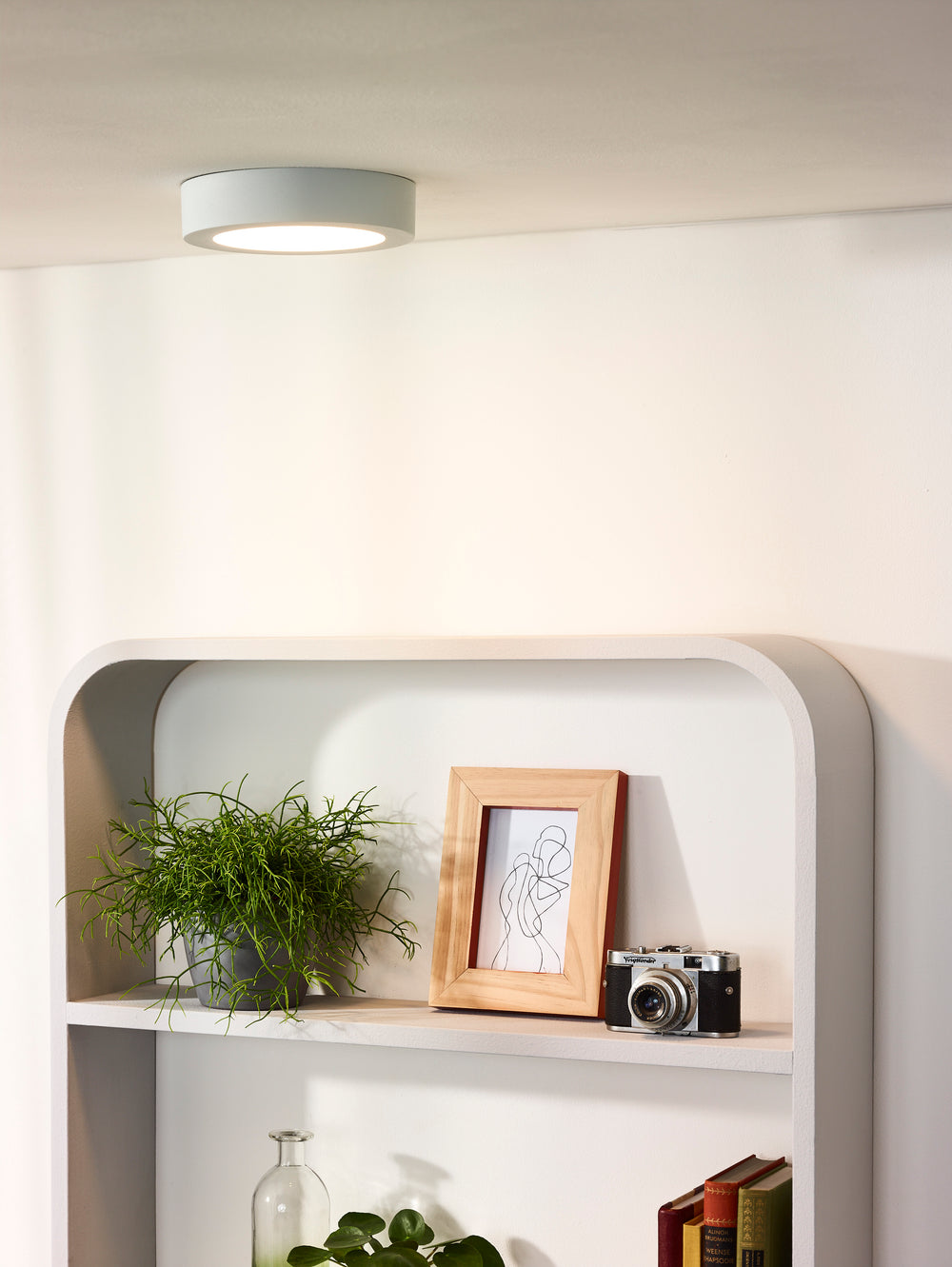 Plafonnier de salle de bains LED Lucide BRICE, rond 18 cm, dimmable 12W 3000K, IP44 Blanc