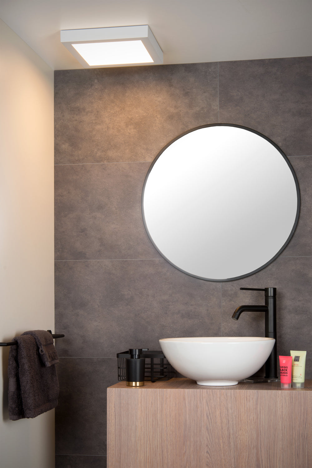 Lucide BRICE LED badkamer plafondlamp, dimbaar 30W 3000K, IP44, Wit, modern vierkant design
