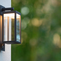 Lucide CLAIRETTE LED wandlamp 13W 3000K IP54 met PIR bewegingssensor en antraciet behuizing