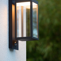 Lucide CLAIRETTE LED wandlamp 13W 3000K IP54 met PIR bewegingssensor en antraciet behuizing