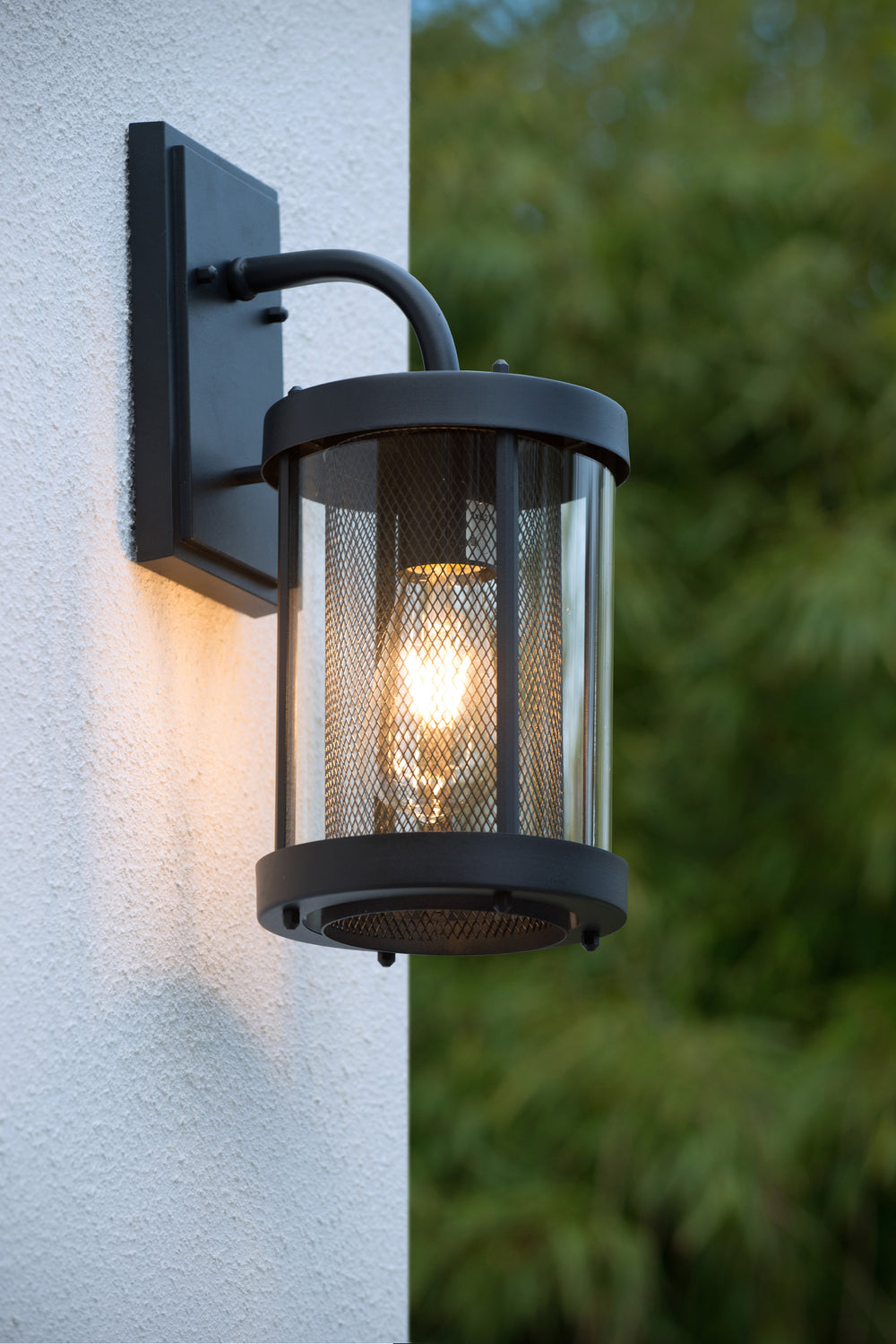 Lucide Makkum wandlamp, 1xE27, IP23 buiten binnen lamp, Mat Zwart metaal, 220-240V, 60W max