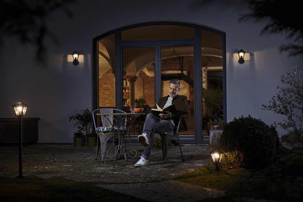 Ledvance ENDURA Classic Tradition lanterne de sol d’extérieur E27 Noir/Or IP44 aluminium 1000mm