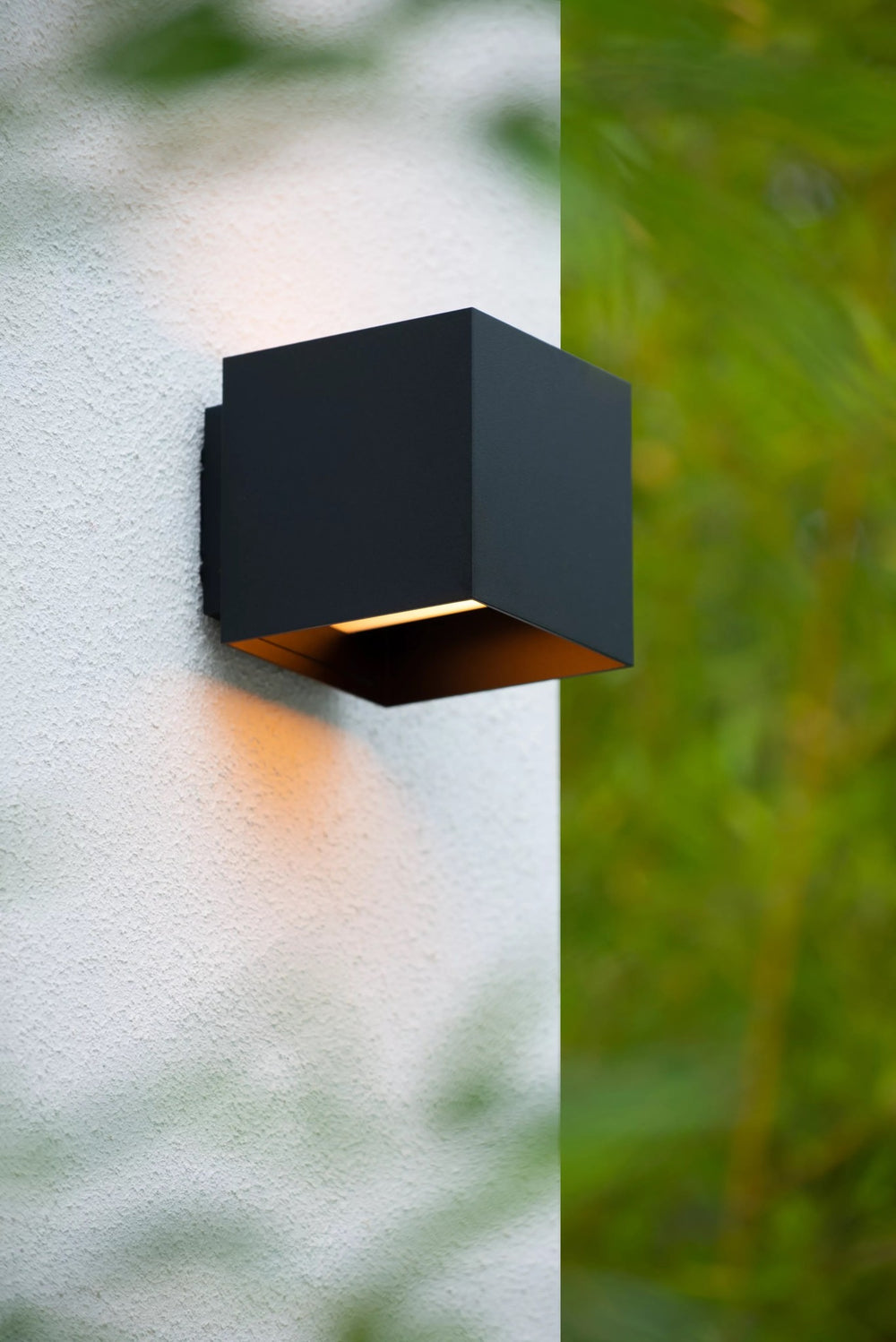 Lucide applique murale extérieure LED exeter noir E27 IP54 220V 50W sans scintillement