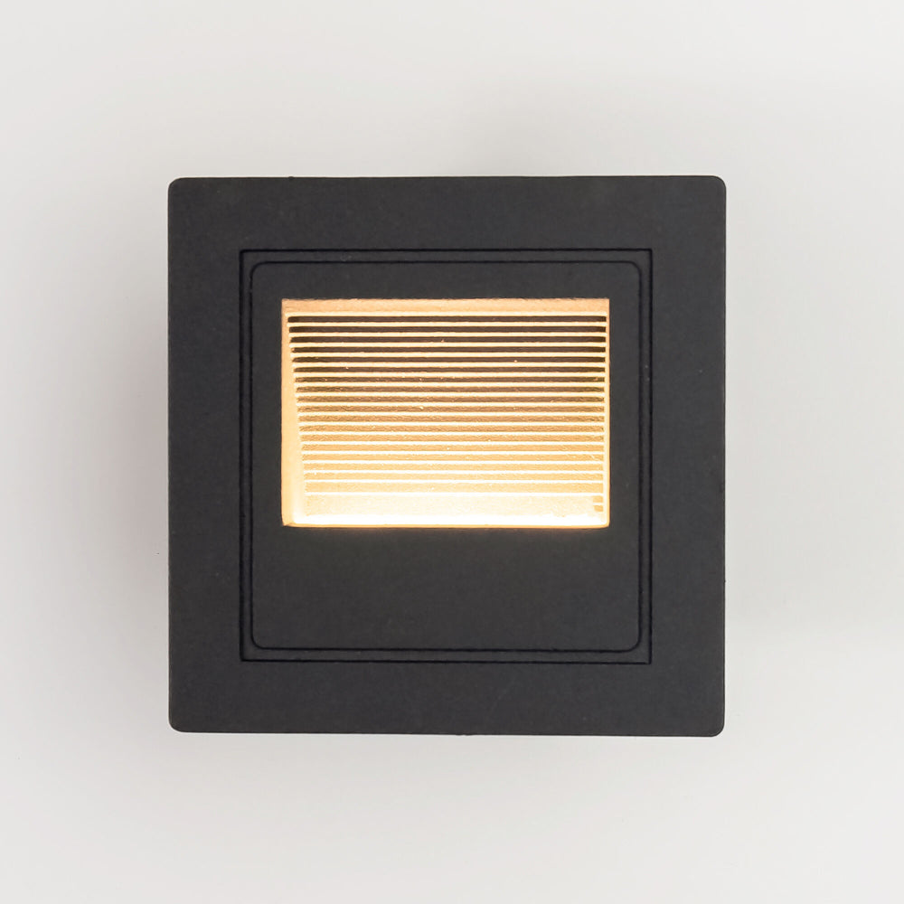 Applique LED d'escalier Modee, 5W 390 lumens, 4000K Blanc neutre, IP65, design compact 84x50x84mm