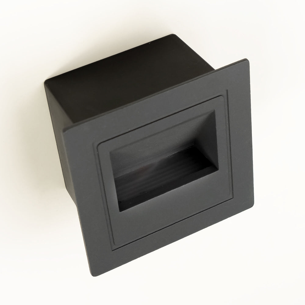 Applique LED d'escalier Modee, 5W 390 lumens, 4000K Blanc neutre, IP65, design compact 84x50x84mm