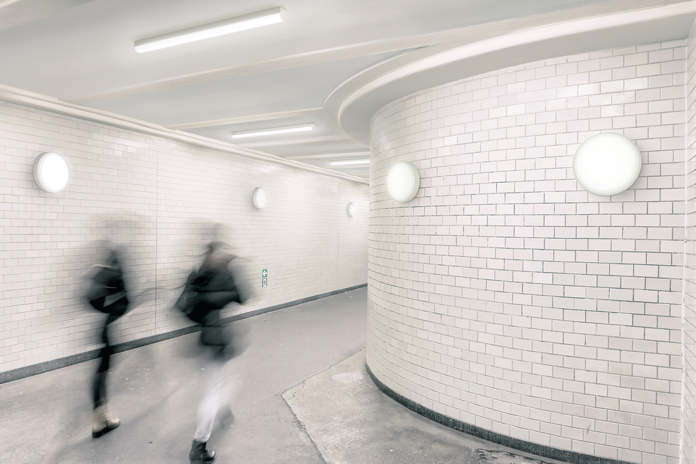 Philips CoreLine WL140V applique murale LED 12W 1275 lumens 3000K IP65 IK10 Blanc