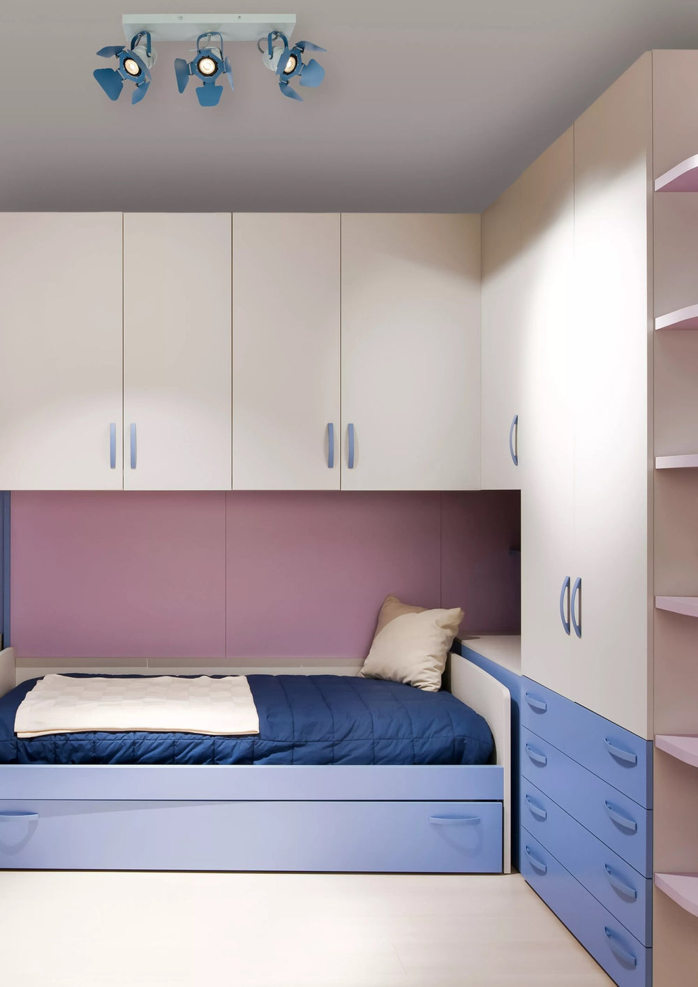 Lucide picto 3xGU10 plafonnier LED bleu pour chambre d'enfant