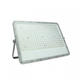 Projecteur LED Spectrum 200W 230V 4000K 17500 lumens IP65 IK10 faisceau 85° Boîtier gris extérieur