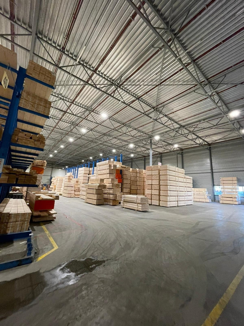 Tsong LED High Bay UFO 100W 15000 lumens 1-10V Dimmbable 3000K CRI 80 Puce Philips IP20 CE RoHS Noir